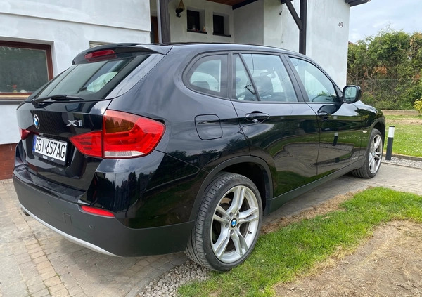 BMW X1 cena 39000 przebieg: 212000, rok produkcji 2012 z Oborniki małe 37